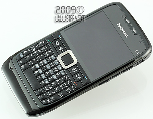 Смартфон Nokia E71 Black Steel. Теперь и в чёрном цвете.