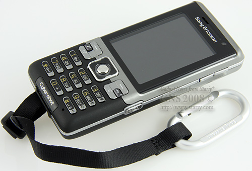 SonyEricsson C702i Speed Black с защитой от пыли и брызг.