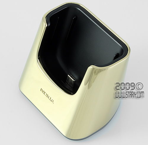 фирменная подставка, кредл Nokia DT-19