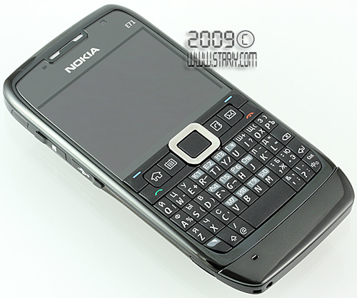Смартфон Nokia E71 Black Steel. Теперь и в чёрном цвете.