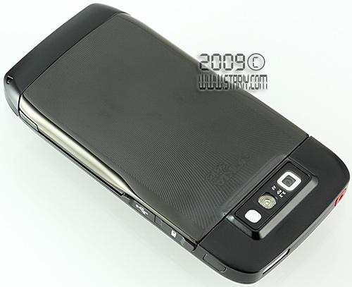 Смартфон Nokia E71 Black Steel. Теперь и в чёрном цвете.